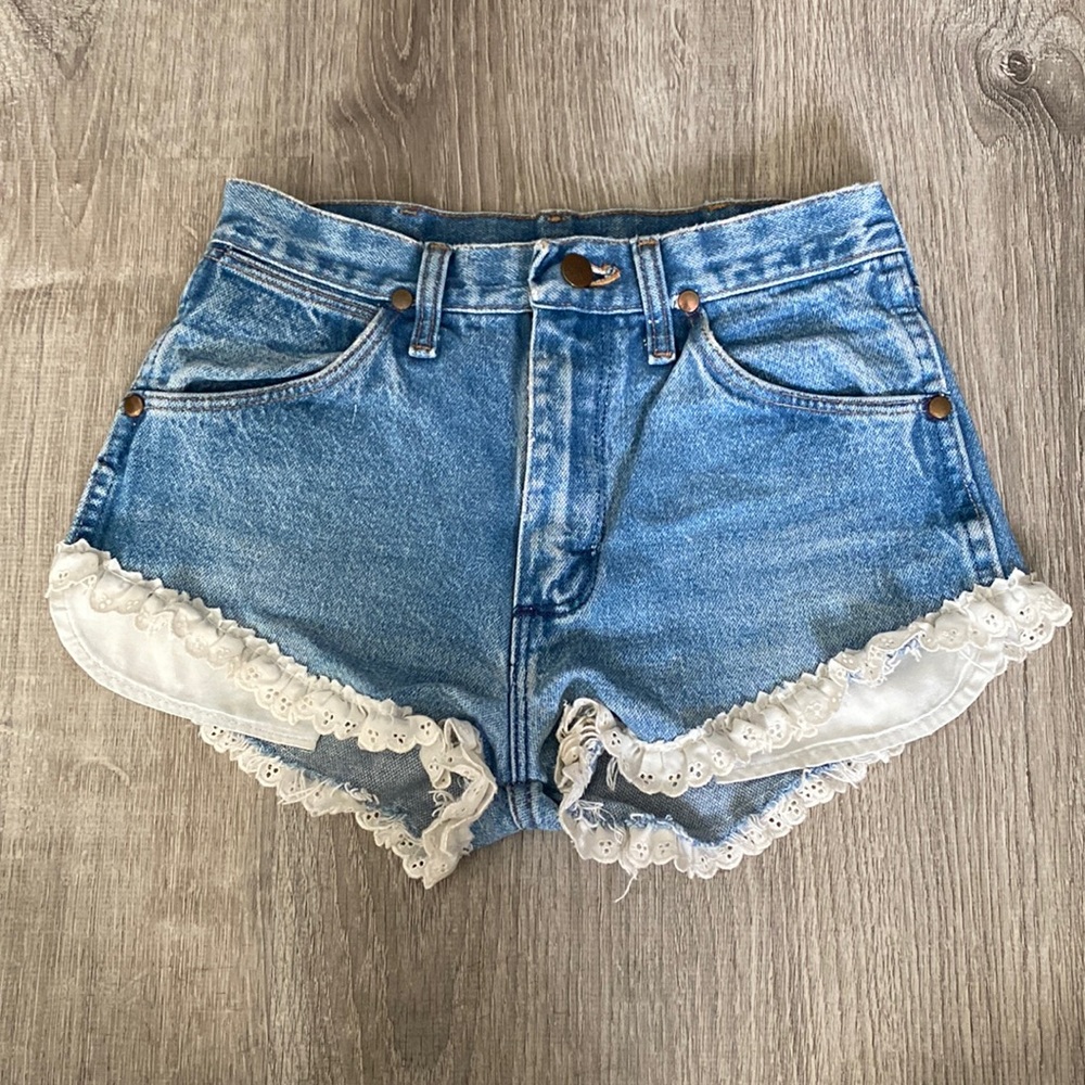 Wrangler Lace Trim Jean Shorts